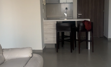 Renta excelente departamento