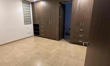 Casa en Insipira dos habitaciones jardín sala de TV Zibata