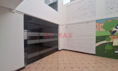 Alquilo Casa En San Andres X Wong Larco At 193M2 2 Pisos