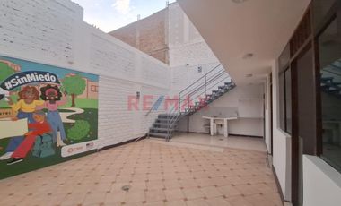 Alquilo Casa En San Andres X Wong Larco At 193M2 2 Pisos