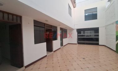 Alquilo Casa En San Andres X Wong Larco At 193M2 2 Pisos