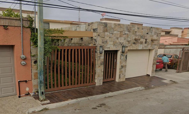 VENTA DE CASA EN LAS FUENTES 110 PIEDRAS NEGRA CUAHUILA