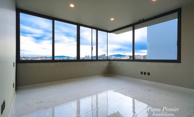 Casa de Lujo en Venta Coto Abadía Av Universidad Andares Puerta Hierro Zapopan