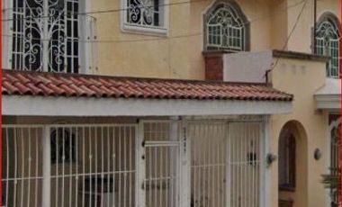 CASA EN REMATE EN SAN PEDRO TLAQUEPAQUE JALISCO