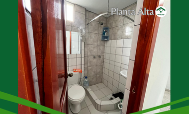 EN VENTA CASA CON DOS DEPARTAMENTOS DE OPORTUNIDAD  DE VENTA EN CRUCITA