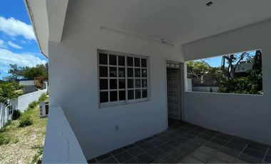 BODEGA CON OFICINAS DENTRO DEL PUERTO PESQUERO EN CIUDAD DEL CARMEN