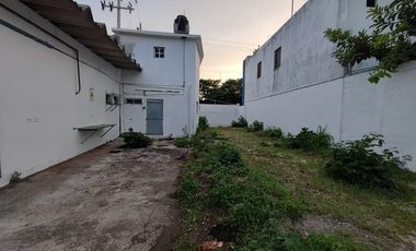 BODEGA CON OFICINAS DENTRO DEL PUERTO PESQUERO EN CIUDAD DEL CARMEN