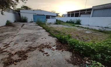 BODEGA CON OFICINAS DENTRO DEL PUERTO PESQUERO EN CIUDAD DEL CARMEN