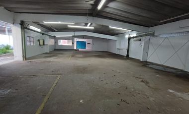 BODEGA CON OFICINAS DENTRO DEL PUERTO PESQUERO EN CIUDAD DEL CARMEN