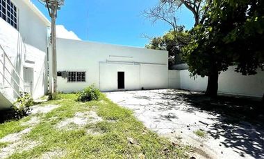 BODEGA CON OFICINAS DENTRO DEL PUERTO PESQUERO EN CIUDAD DEL CARMEN