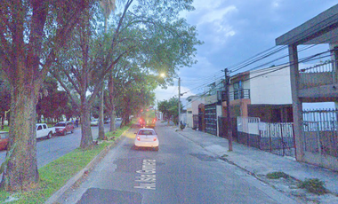 VENDO CASA EN JARDINES DEL SUR, GUADALAJARA CERCA GLORIETA DE LA MINERVA
