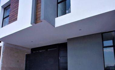 ZIBATA (Jade 169)  3 rec,Estudio,  3.5b   Roof Garden Doble altura