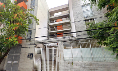 BONITO DEPARTAMENTE EN VENTA DE RECUPERACION BANCARIA UBICADO EN ORIENTE 229 #38