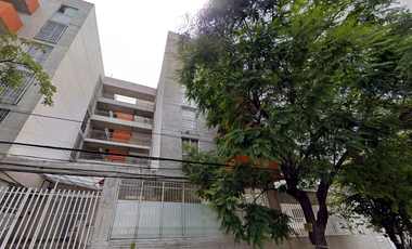 BONITO DEPARTAMENTE EN VENTA DE RECUPERACION BANCARIA UBICADO EN ORIENTE 229 #38