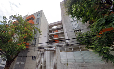 BONITO DEPARTAMENTE EN VENTA DE RECUPERACION BANCARIA UBICADO EN ORIENTE 229 #38