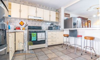 Casa en venta en Zapopan Tabachines cerca de Periferico CUCEA CUCSH
