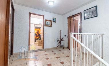 Casa en venta en Zapopan Tabachines cerca de Periferico CUCEA CUCSH