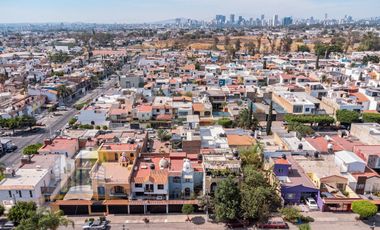 Casa en venta en Zapopan Tabachines cerca de Periferico CUCEA CUCSH