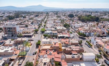 Casa en venta en Zapopan Tabachines cerca de Periferico CUCEA CUCSH