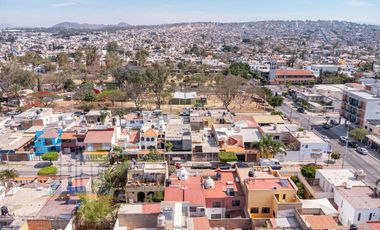 Casa en venta en Zapopan Tabachines cerca de Periferico CUCEA CUCSH