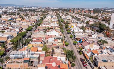 Casa en venta en Zapopan Tabachines cerca de Periferico CUCEA CUCSH