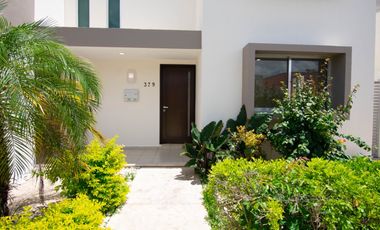RESIDENCIA EN VENTA EN PRIVADA XCUMPICH