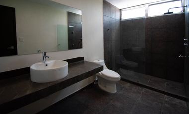 RESIDENCIA EN VENTA EN PRIVADA XCUMPICH