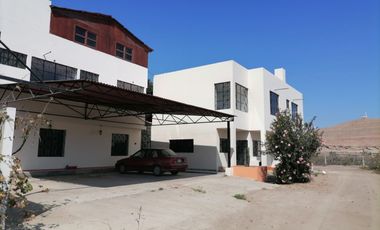 DISFRUTA DEL SOL Y LA NATURALEZA , VENDO 2CASAS DE CAMPO CON PISCINA EN CAMINO LUNAHUAN