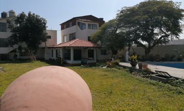 DISFRUTA DEL SOL Y LA NATURALEZA , VENDO 2CASAS DE CAMPO CON PISCINA EN CAMINO LUNAHUAN