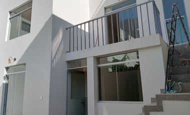 Vendo Hermoso Duplex primer y segundo piso de propiedad de tres pisos