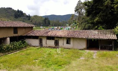 PROPIEDAD EN VENTA SECTOR ZHUCAY TARQUI - HACIENDA PARA USO COMERCIAL, GANADERIA, AGRICULTURA, HOTELERIA