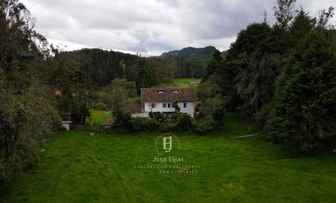 PROPIEDAD EN VENTA SECTOR ZHUCAY TARQUI - HACIENDA PARA USO COMERCIAL, GANADERIA, AGRICULTURA, HOTELERIA