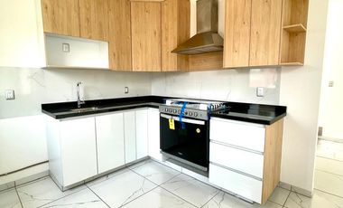 VENTA DE CASA CON ALBERCA EN CONDOMINIO DE 15 CASAS EN JIUTEPEC, MORELOS.