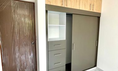 VENTA DE CASA CON ALBERCA EN CONDOMINIO DE 15 CASAS EN JIUTEPEC, MORELOS.