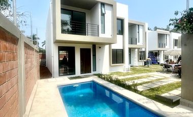 VENTA DE CASA CON ALBERCA EN CONDOMINIO DE 15 CASAS EN JIUTEPEC, MORELOS.