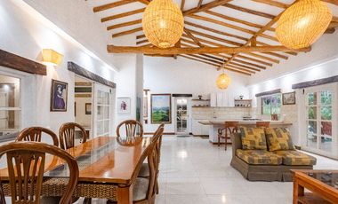 HERMOSA CASA CAMAPESTRE EN MEDIO DE LA NATURALEZA