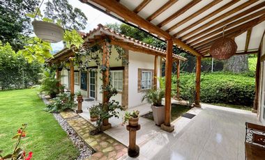 HERMOSA CASA CAMAPESTRE EN MEDIO DE LA NATURALEZA