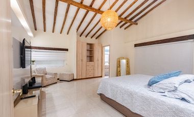 HERMOSA CASA CAMAPESTRE EN MEDIO DE LA NATURALEZA