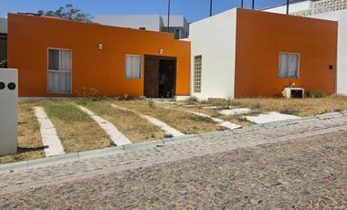 Jocotepec Fracc. Paseos del Cardenal Casa en Venta
