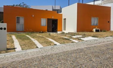 Jocotepec Fracc. Paseos del Cardenal Casa en Venta
