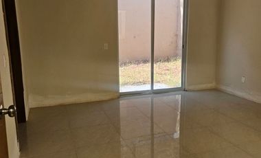 Jocotepec Fracc. Paseos del Cardenal Casa en Venta
