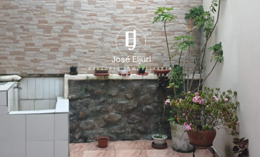 CASA EN VENTA DE 4 DORMITORIOS SECTOR HEROES DE VERDELOMA