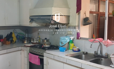 CASA EN VENTA DE 4 DORMITORIOS SECTOR HEROES DE VERDELOMA