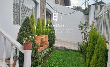 CASA EN VENTA DE 4 DORMITORIOS SECTOR HEROES DE VERDELOMA