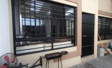CASA EN VENTA EN VERGELES 3RA. ETAPA - UNA PLANTA. (CERCA AV. NARCISA DE JESÚS Y MALL DEL NORTE.)