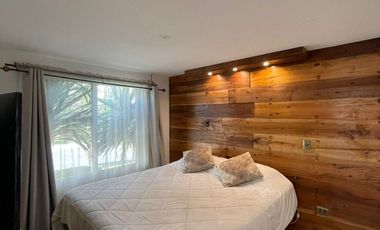 Se vende acogedora casa, Cond. Los Remos, Laguna del Sol