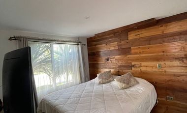 Se vende acogedora casa, Cond. Los Remos, Laguna del Sol