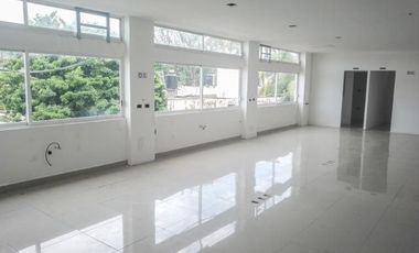 Edificio para oficinas en renta en Ciudad del Carmen en Col. Tila