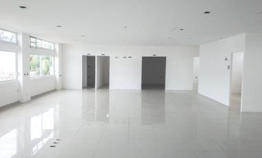Edificio para oficinas en renta en Ciudad del Carmen en Col. Tila