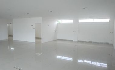 Edificio para oficinas en renta en Ciudad del Carmen en Col. Tila